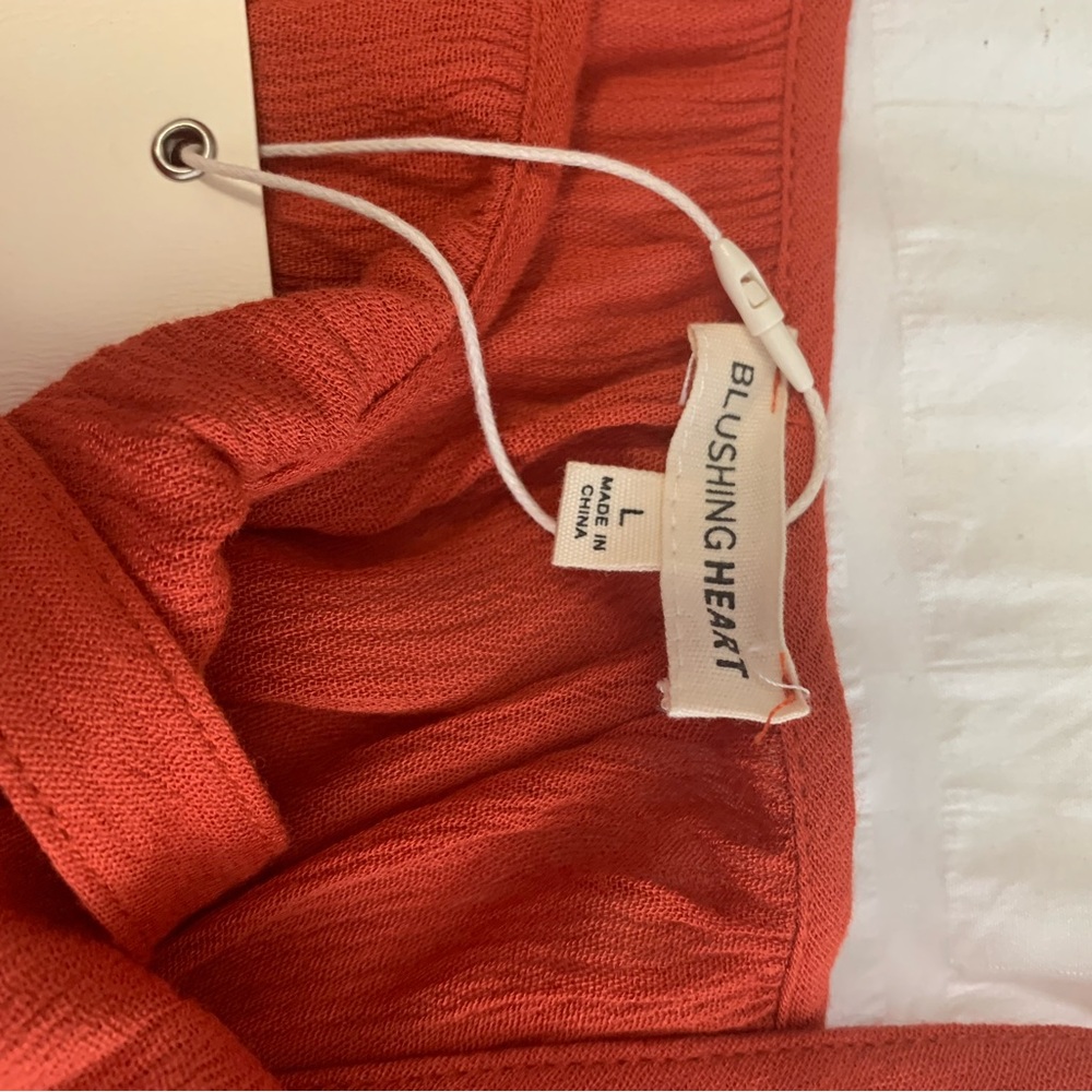 NWT Blushing Heart Embroidered Top - Picture 6 of 16